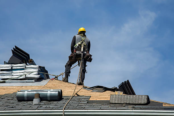 Professional Gutter Installation technician working in Newburg, MD